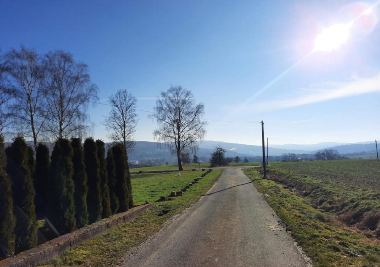 Exklusive Naturoase Direkt Am Ars Natura Wanderweg Mit Panoramablick Auf Melsungen 아파트 외부 사진